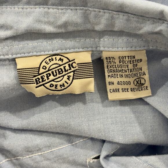 Vintage 90s Denim Republic Size XL Blue Embroidered Teddy Bear Plaid Shirt - Picture 3 of 5